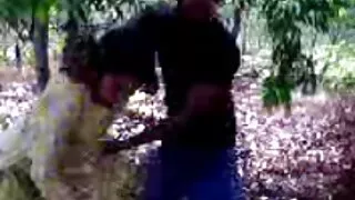 Гія Дерза терпляче трахкає в усі щілини з братами. безплатні порно сайти
