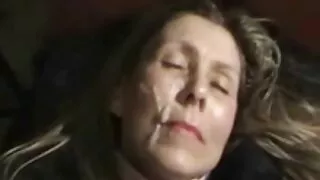 Еліза Евес русский секс сайт робить мінет незнайомцю.