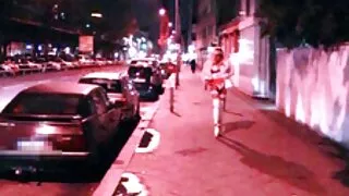 Бля, обидві сайти секс блондинки.
