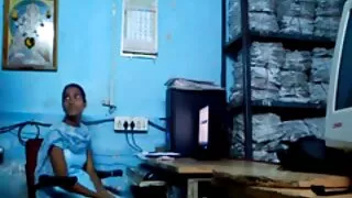 Супер матуся приймає порно сайти в телеграм подяку у вигляді сексу.