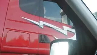 Потягніть самие популярние порно сайти телицю на член під час масажу.