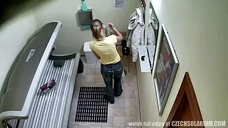 Він займається сексом безкоштовні порно сайти зі своєю зведеною сестрою.